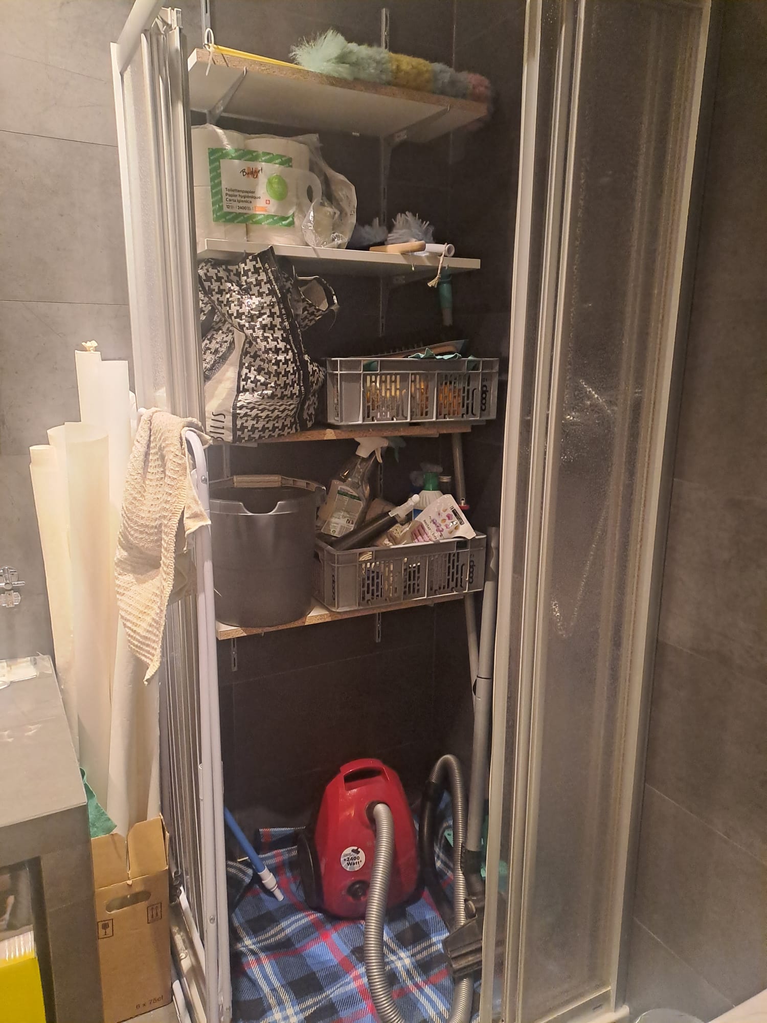 EJEJJE douche